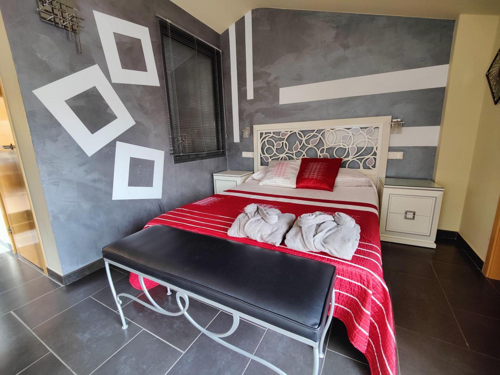 Hostal Manel 皮内达德马尔 外观 照片